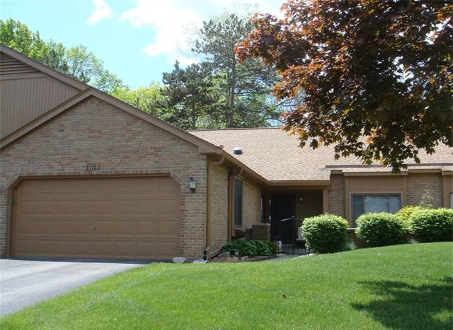 Condos for sale in Regency Park Rochester Hills 

MI 
